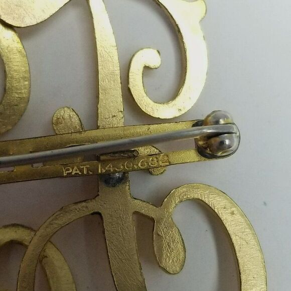 Vintage Monocraft F B Monogram Brooch Gold Tone Initial Letter Signed Pat Number - Picture 5 of 8